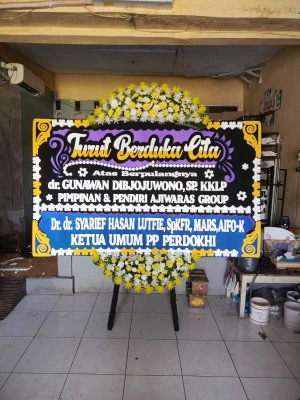 Papan Bunga di Pragen Pamotan